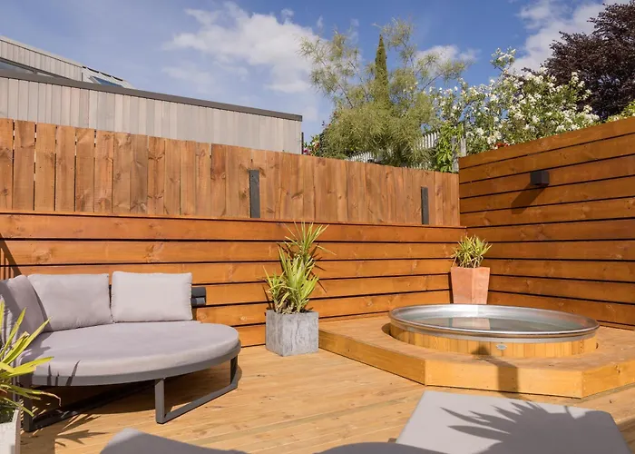 The Black Sheep Backpackers